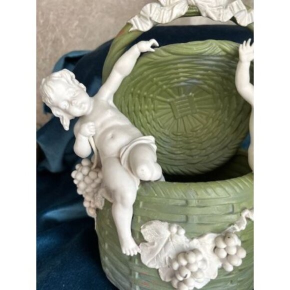 Porcelain Bucket with Angels 12" 10" - Picture 6 of 16